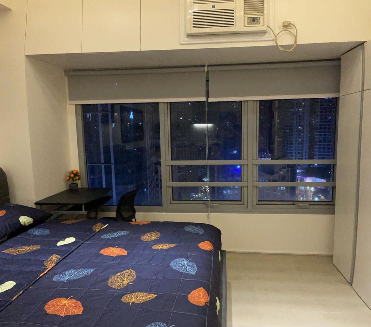 EJ's Staycation 22nd F with 200mbps Wi-Fi and NETFLIX - Housity