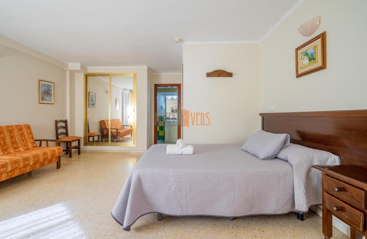 Hotel Velis - Housity