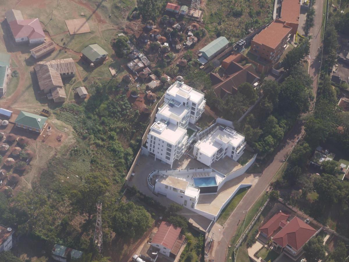 The Seventeen Apartment Hotel - Housity