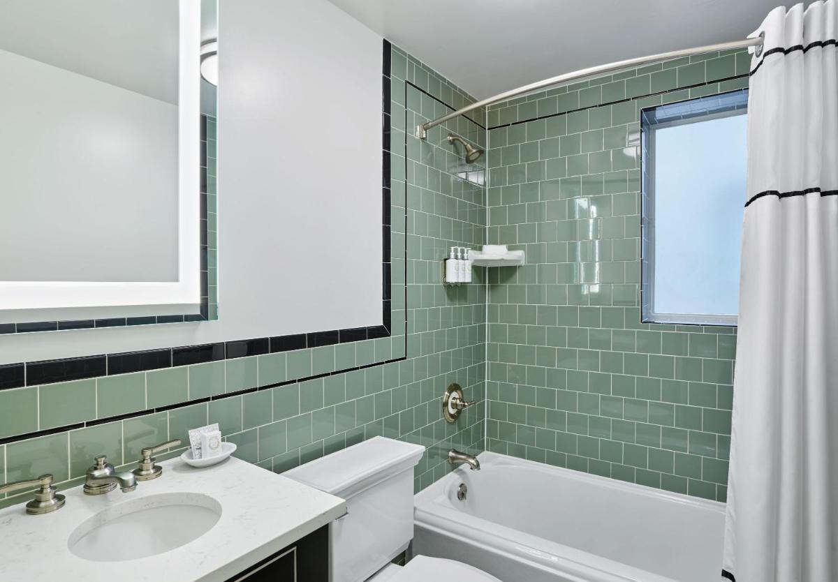 The Oxford Hotel - Housity
