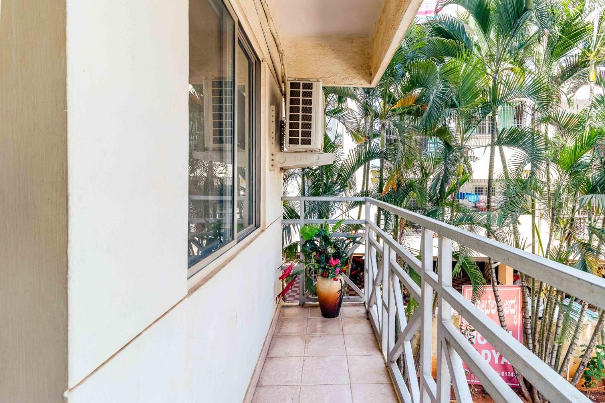 Hotel Sai Lotus - Housity