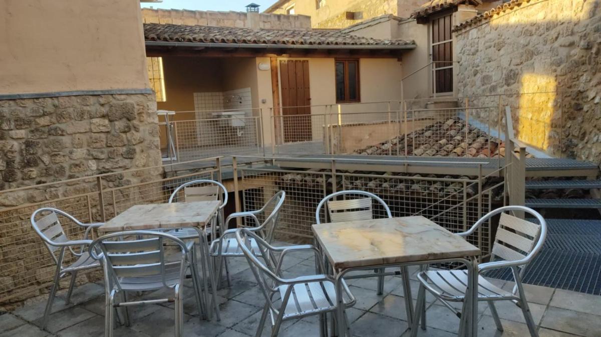 Hotel Rural El Descanso - Housity