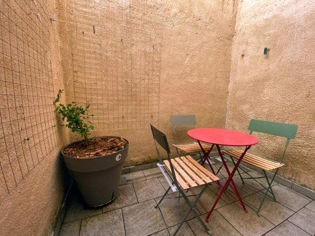 Appartement 4 pers plein centre ville, wifi, balcon - Housity