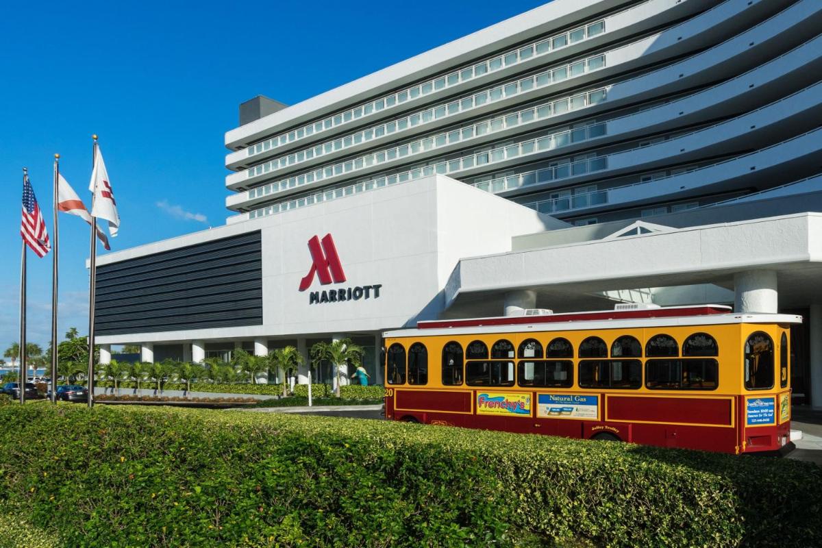 Clearwater Beach Marriott Resort on Sand Key - Housity