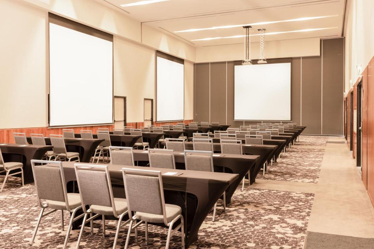 Courtyard by Marriott Mexico City Vallejo - Housity