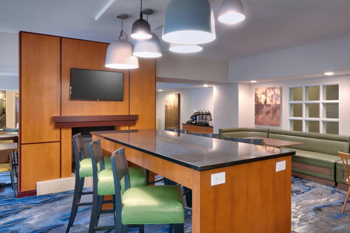 Fairfield Inn & Suites Seattle Bellevue/Redmond - Housity
