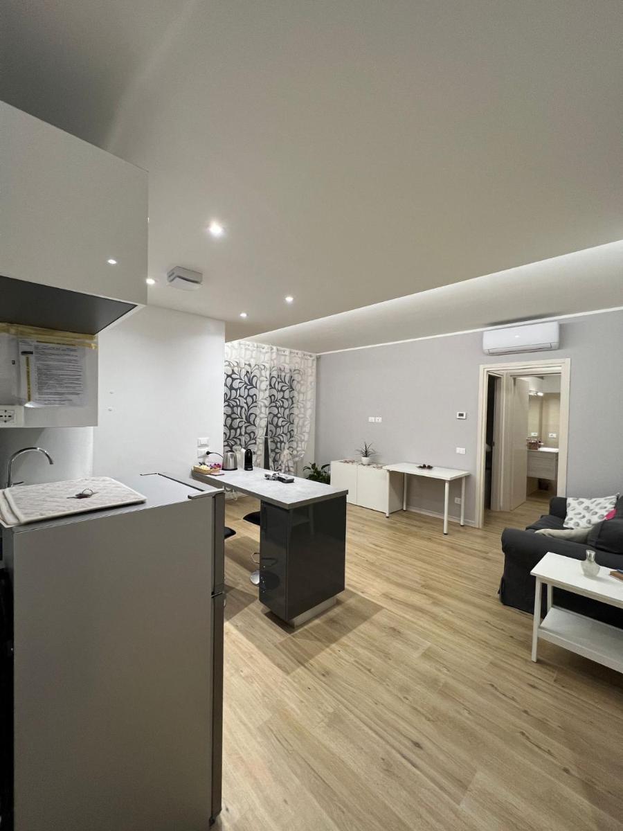 Appartamento con due camere da letto e free park - Housity