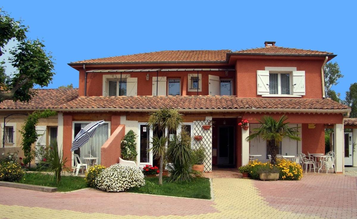 Appart'Hotel Festival Sud Suites - Avignon TGV - Housity