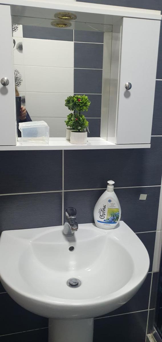 Sixth Apartment - Housity