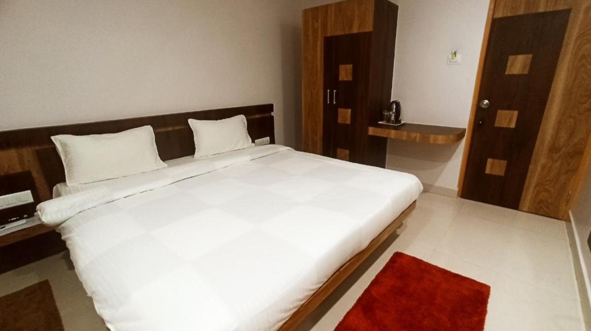 Hotel Home Palace, Patna - Housity