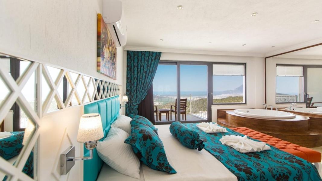 Villa Adel - Housity
