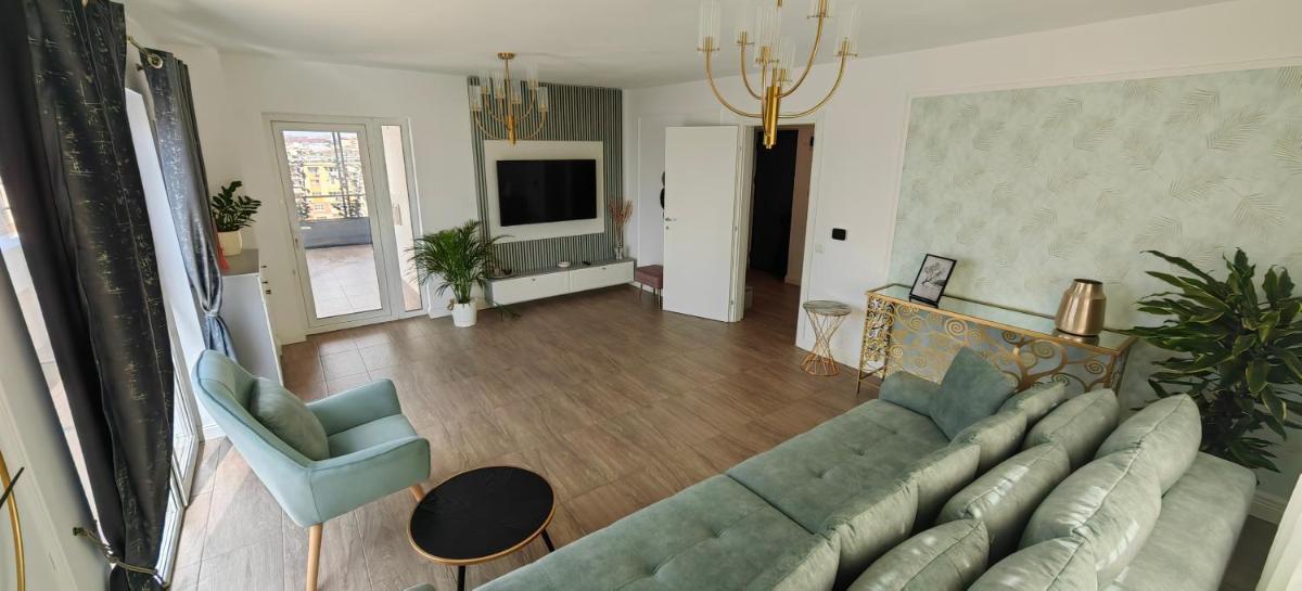 Suitetrails - Luxury apartment Private parking self check-in51