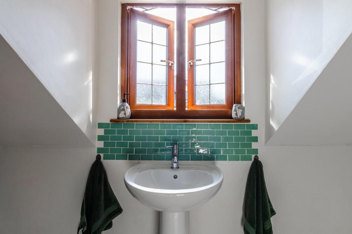 Bryn Gerrig Cottage - Housity