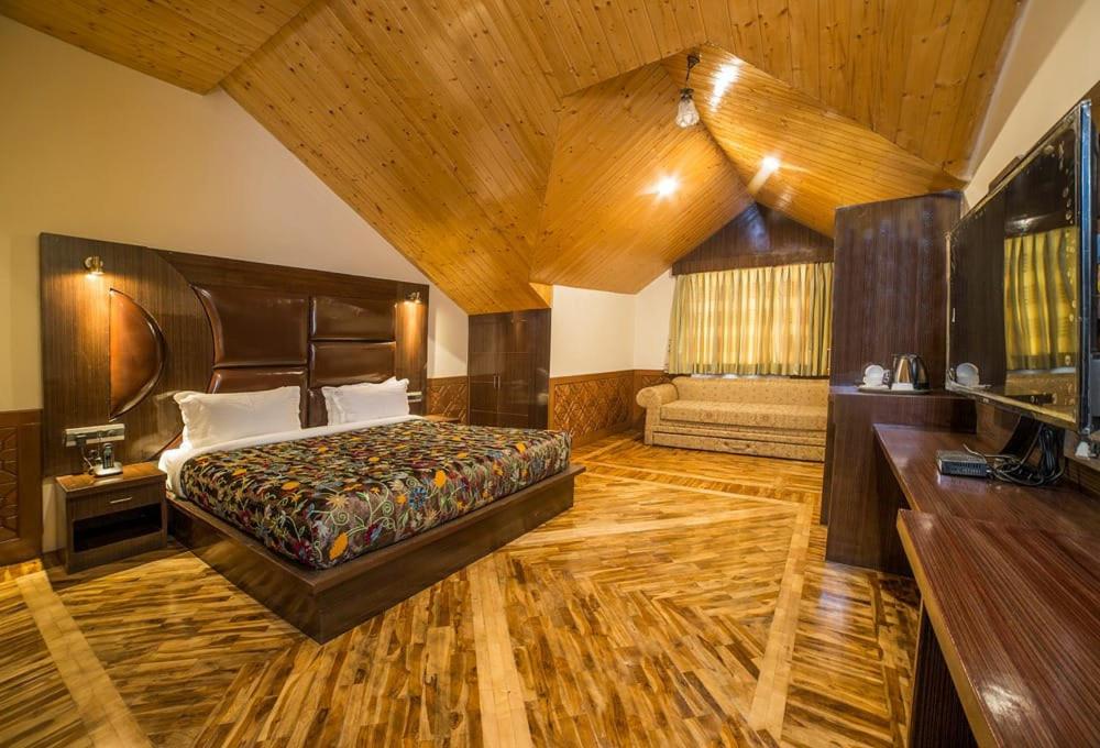 OPERA INN - Housity