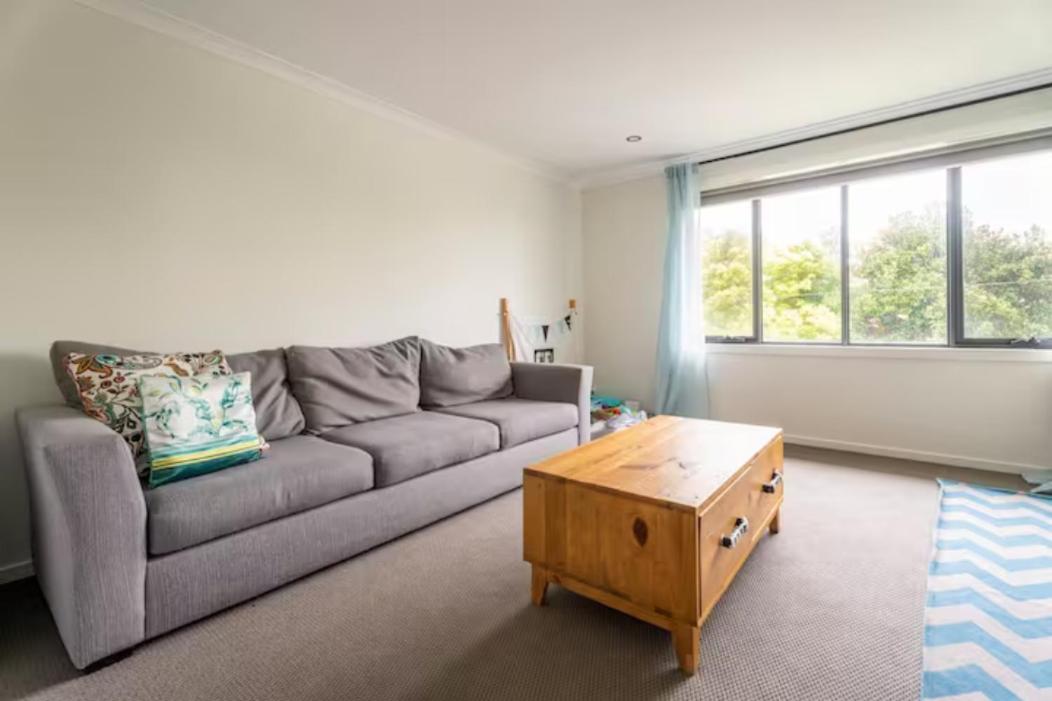 King beds-7BRM,11beds-close to Punthill Knox apartments hotel-New built for big groups - Housity