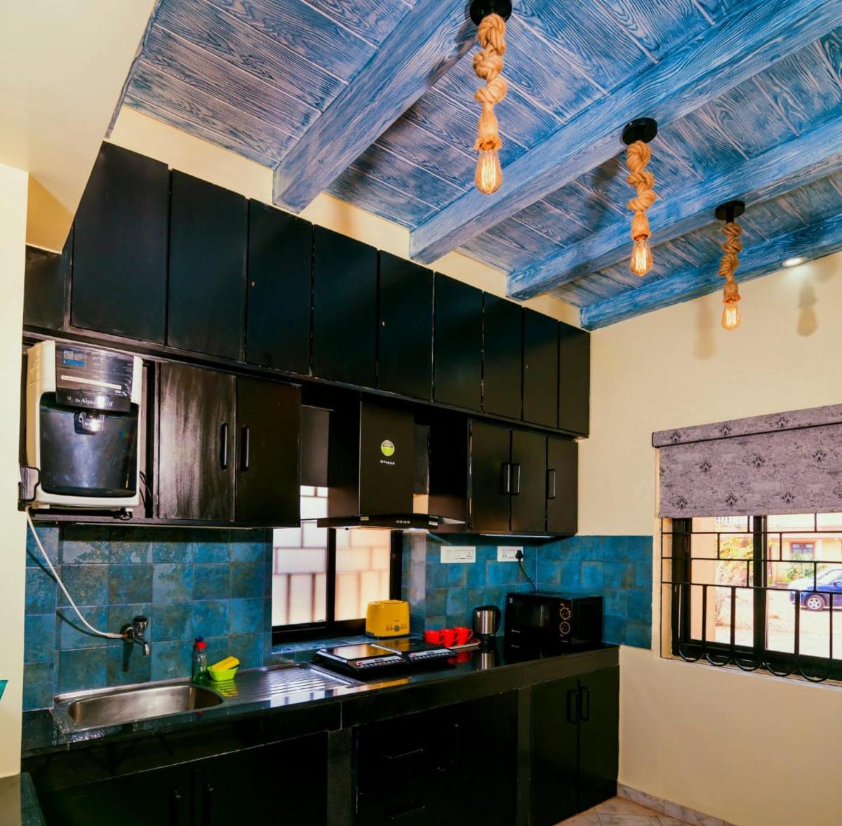 'Golden Sea Pearl' 1 bhk Beach apartment - Housity