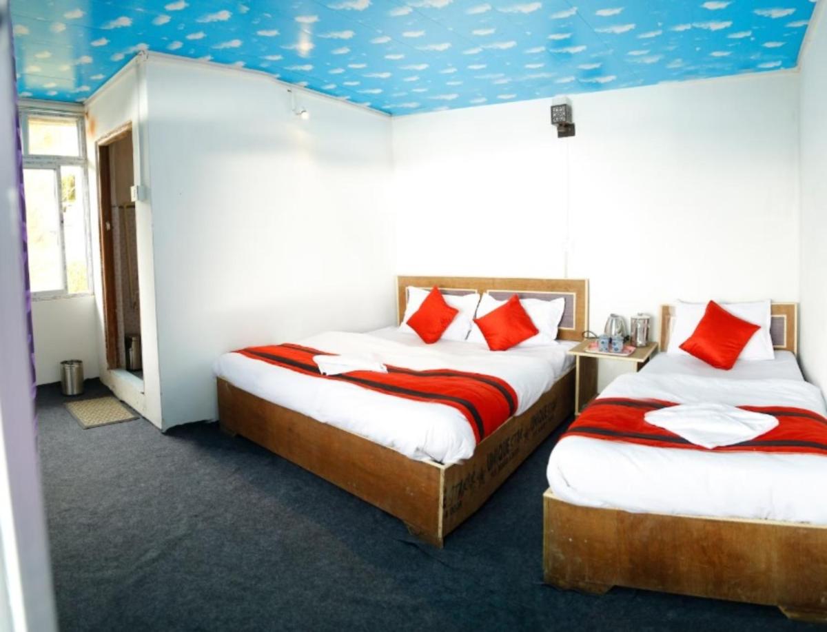 Hill Homestay, Zuluk - Housity