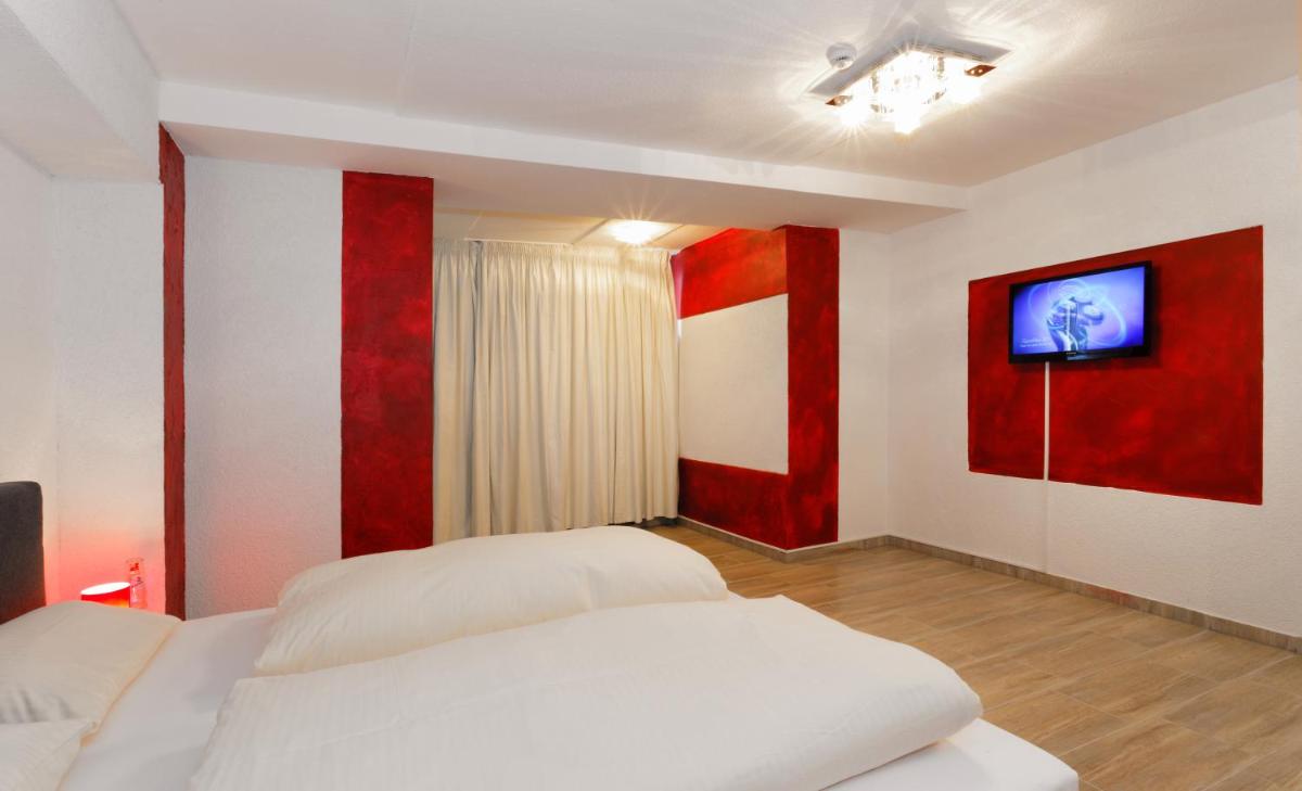 Hotel Alte Fabrik - Housity