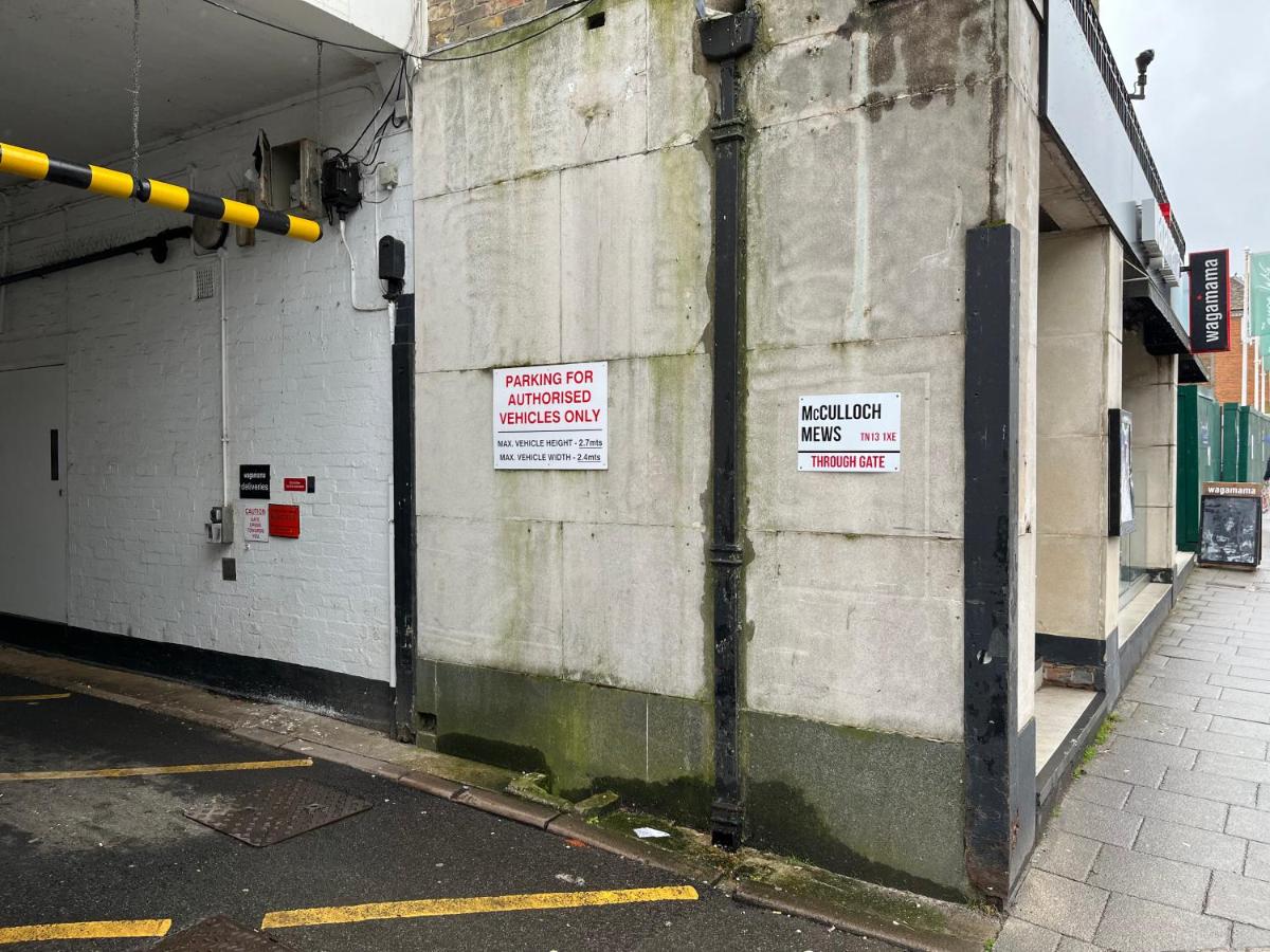 Sevenoaks Centre Hideaway - Housity