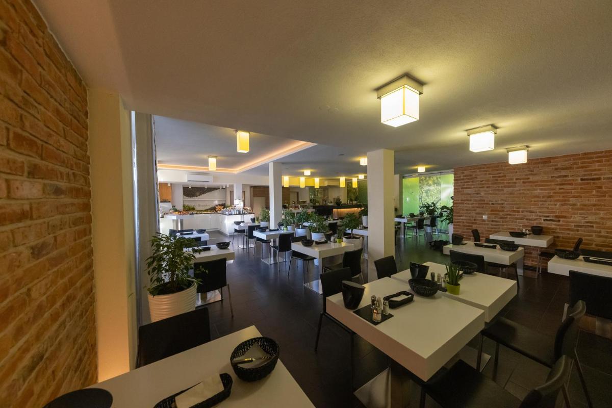 Boardinghouse HOME - adults only - - Housity