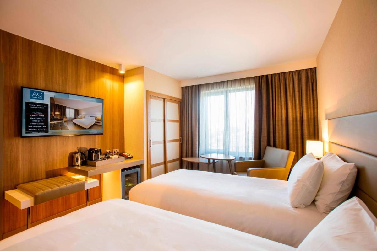 AC Hotel by Marriott Manchester Salford Quays - Hizvo