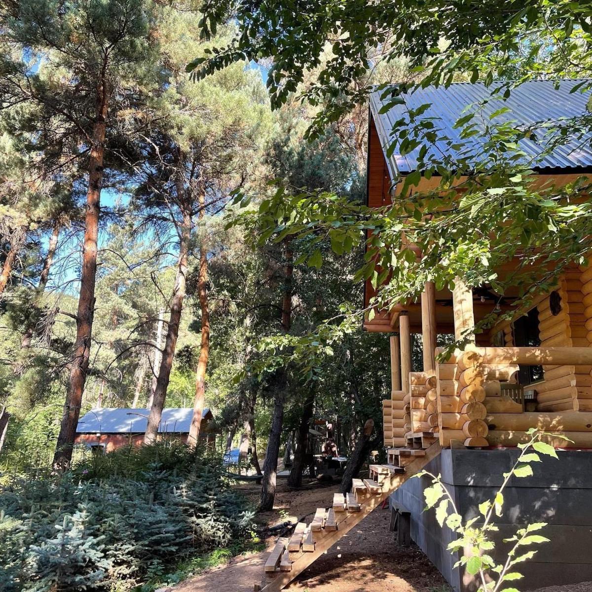 Yeghevni Rest House - Housity
