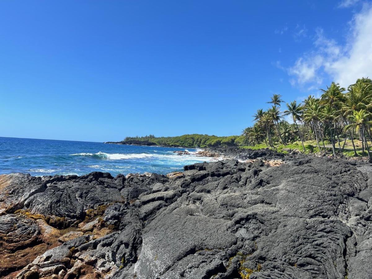 The Bali House and Cottage at Kehena Beach Hawaii - Housity
