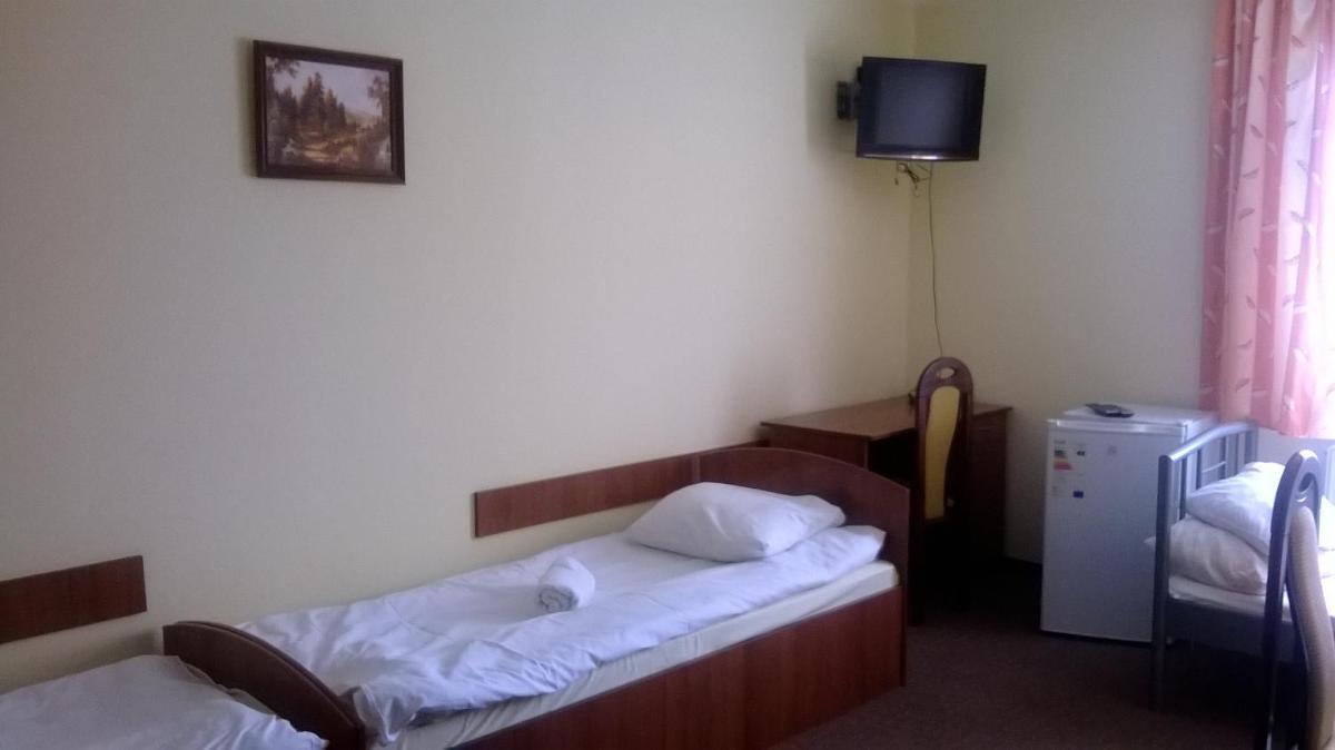 Hostel Mi?osz - Housity