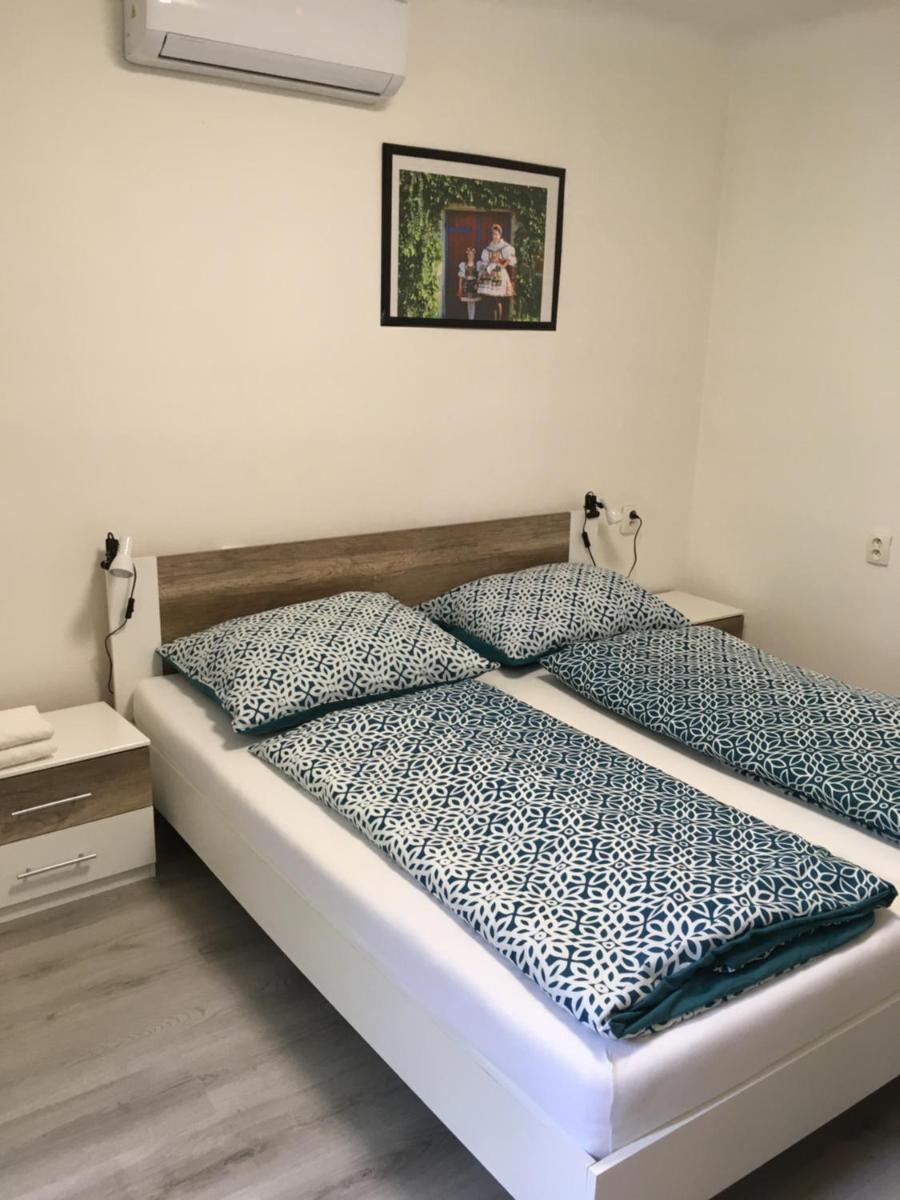 Apartmány Viktorín - Housity