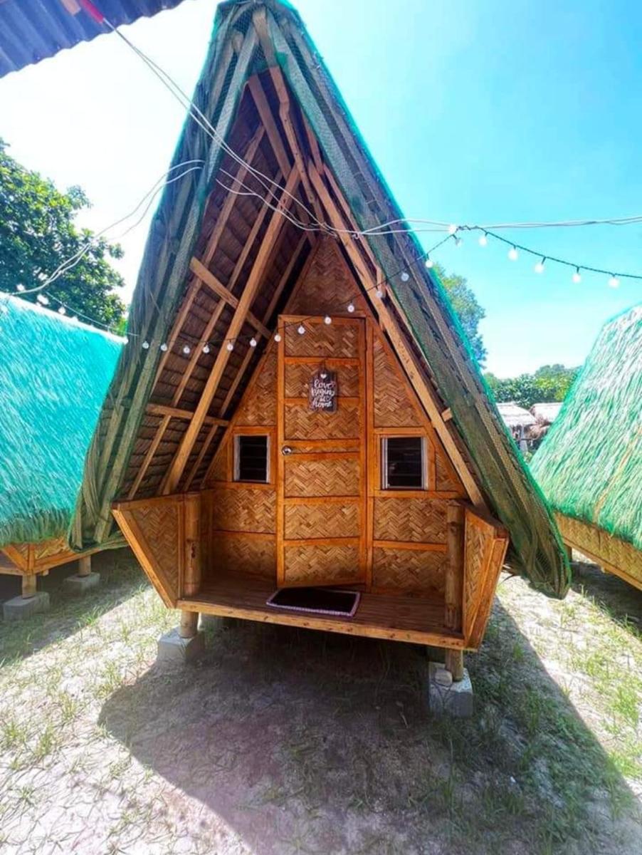 Tipi Joint - Housity