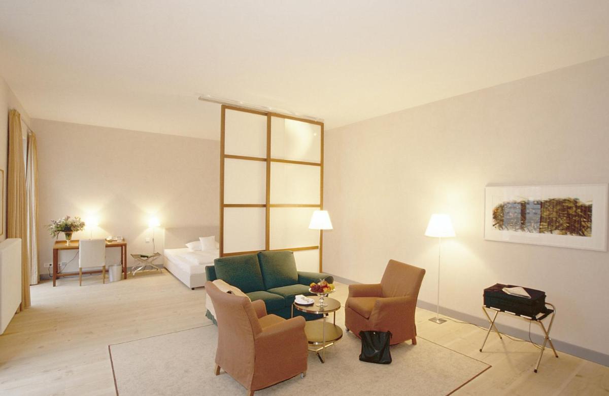 Hotel Schloss Neuhardenberg - Housity