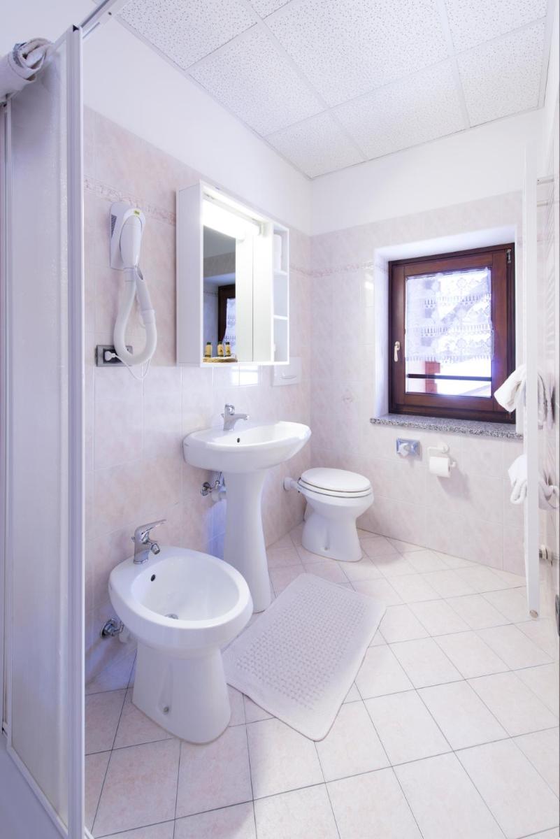 Hotel Beau Site - Housity