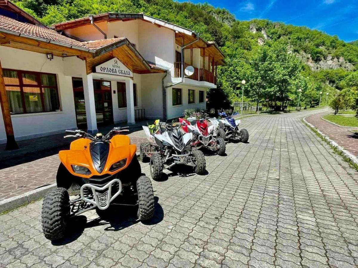Orlova skala holiday village - Housity