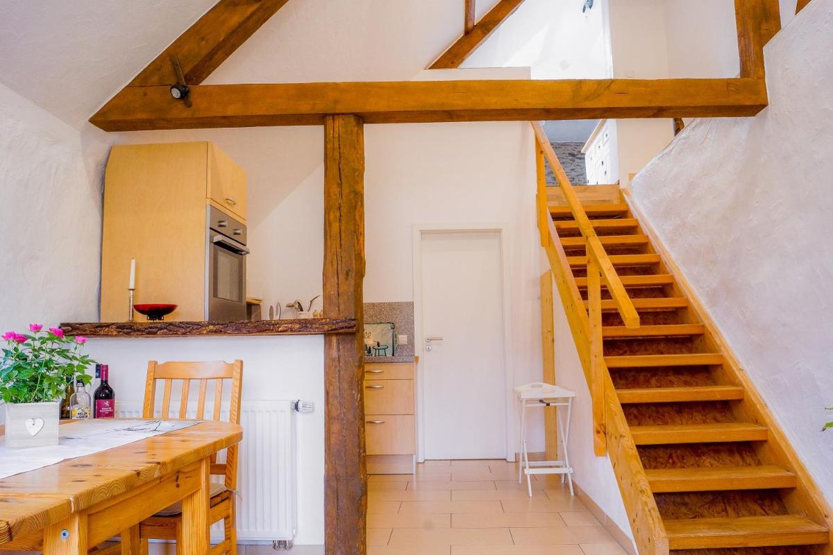 Traumwohnung Jolly Jumper auf idyllischem Reiterhof nähe Burg Eltz - Housity