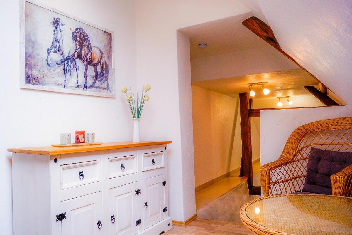 Traumwohnung Jolly Jumper auf idyllischem Reiterhof nähe Burg Eltz - Housity