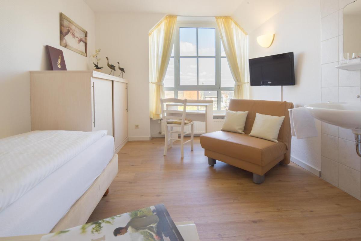 Land-gut-Hotel Lohmann - Housity