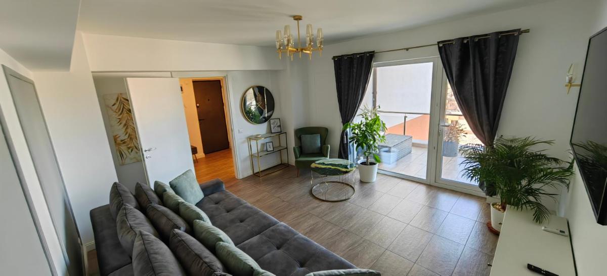 Luxury apartment private parking self check-in54 - Hizvo