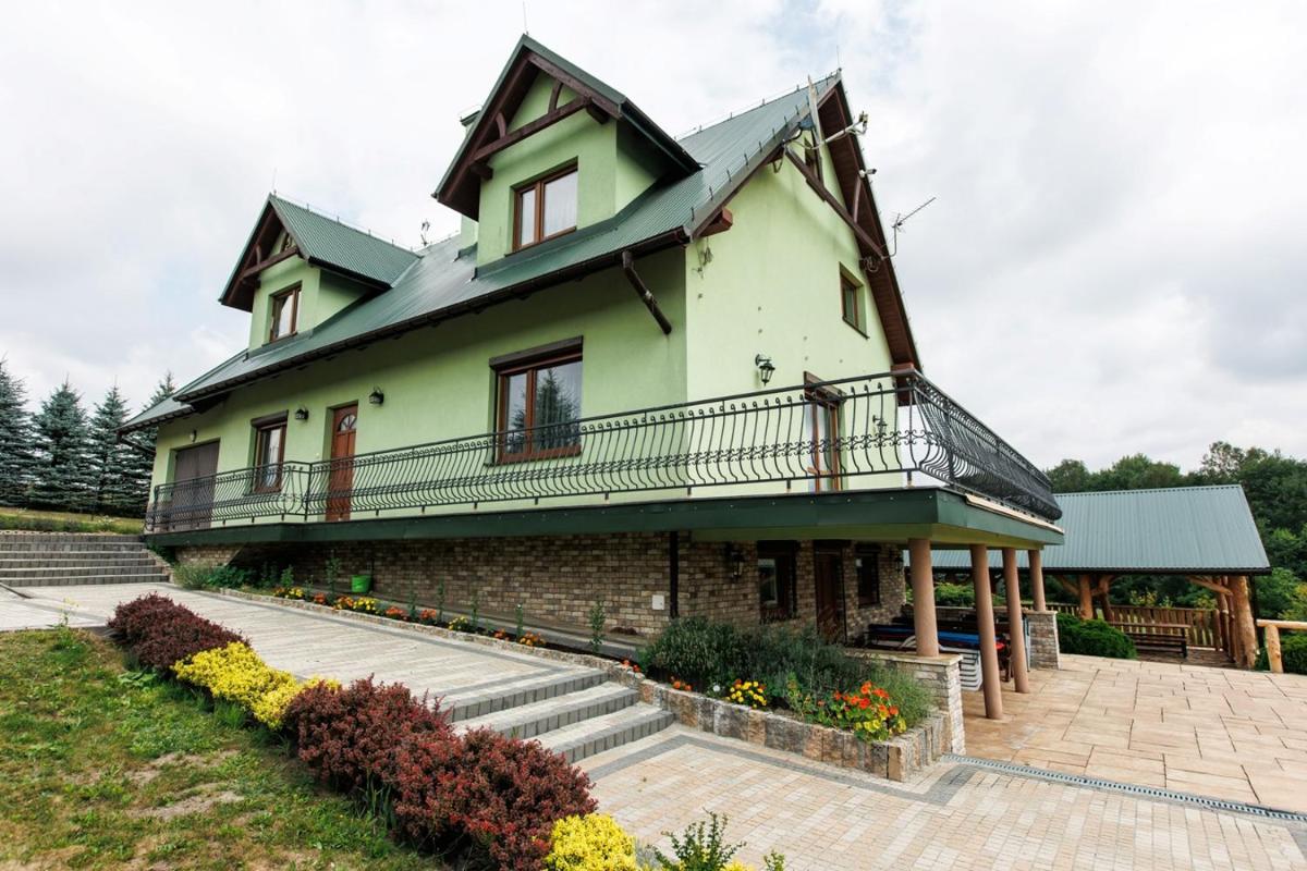 Dolina 3 Stawów Tarnawka - Housity