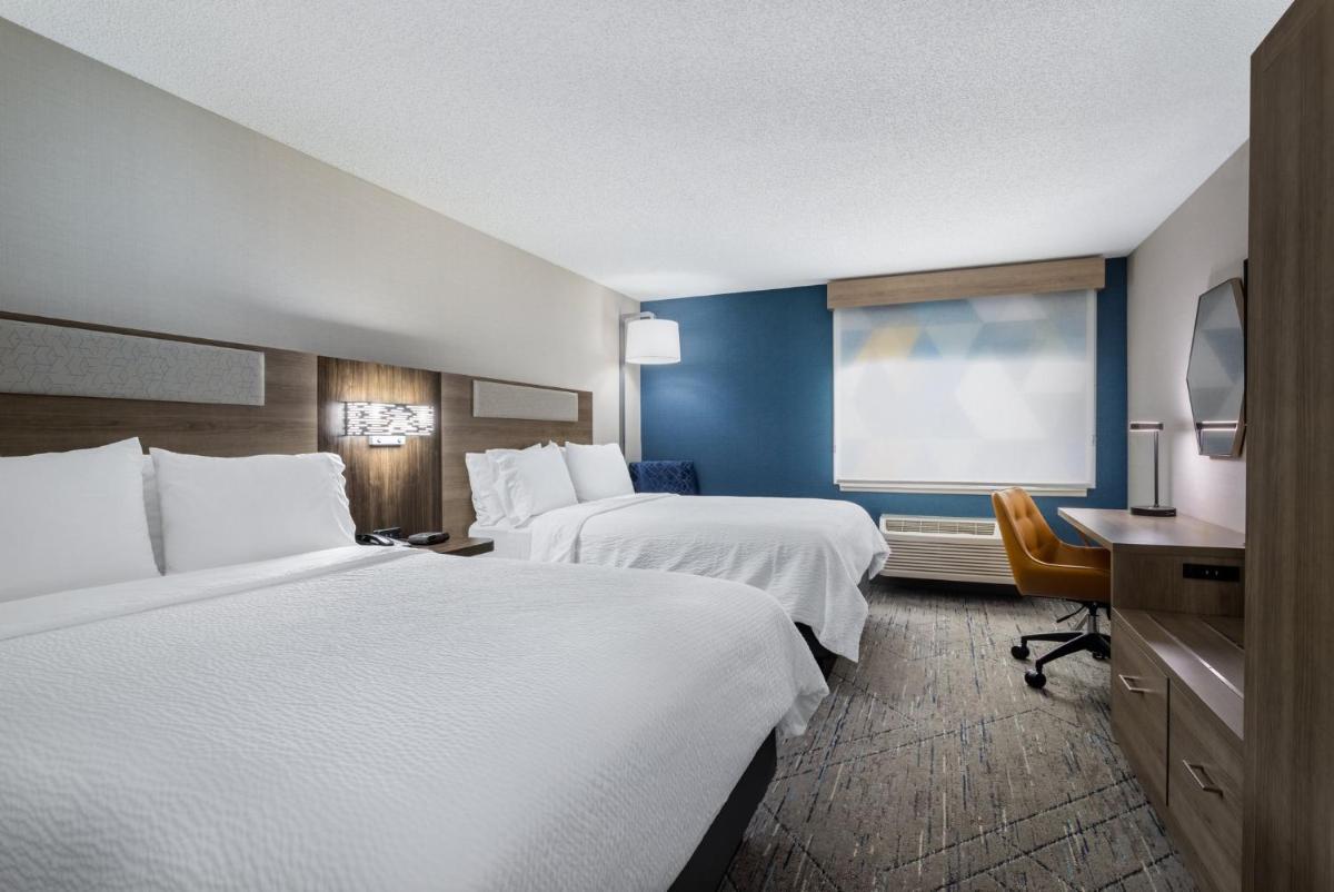 Holiday Inn Express Hotel & Suites-St. Paul by IHG - Housity