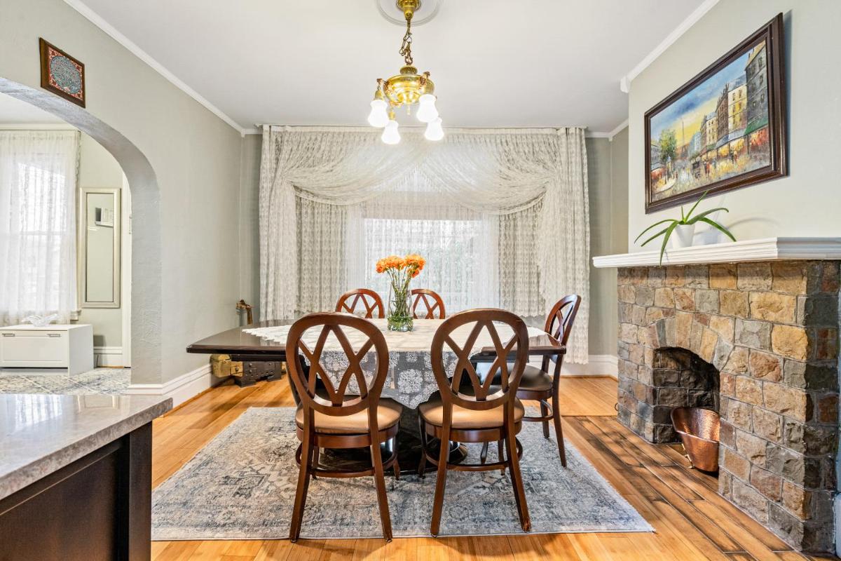 Big house private room - Housity