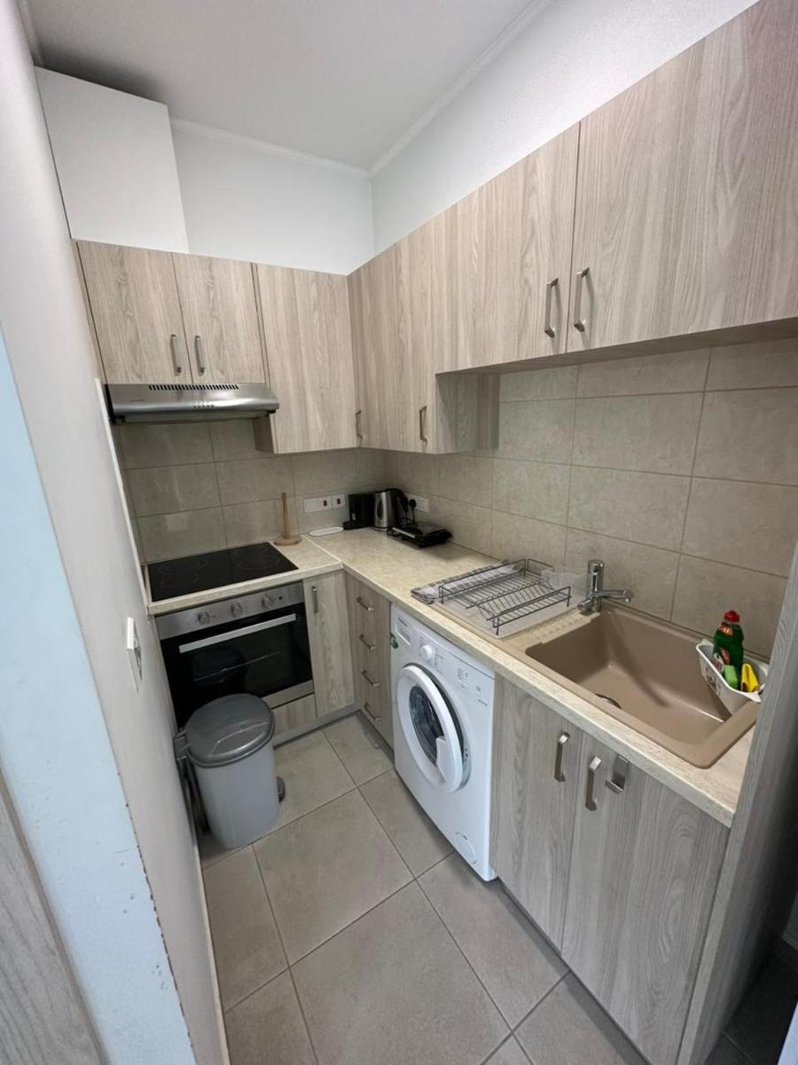 Modern city center studio saripolou - Housity