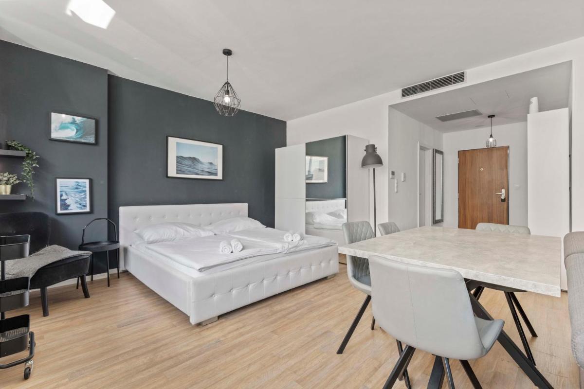 LAM Waves - AC - TERRACE - Housity