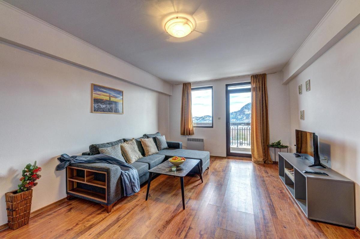 Hotel Silver Hills - Housity