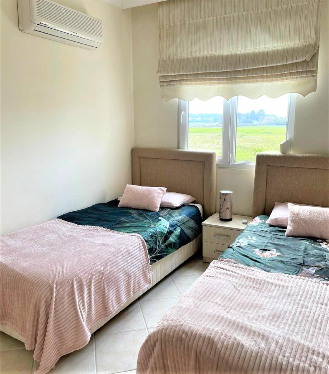 Guarantee yourself a wonderful holiday in this 3 bed home and popular community - Housity
