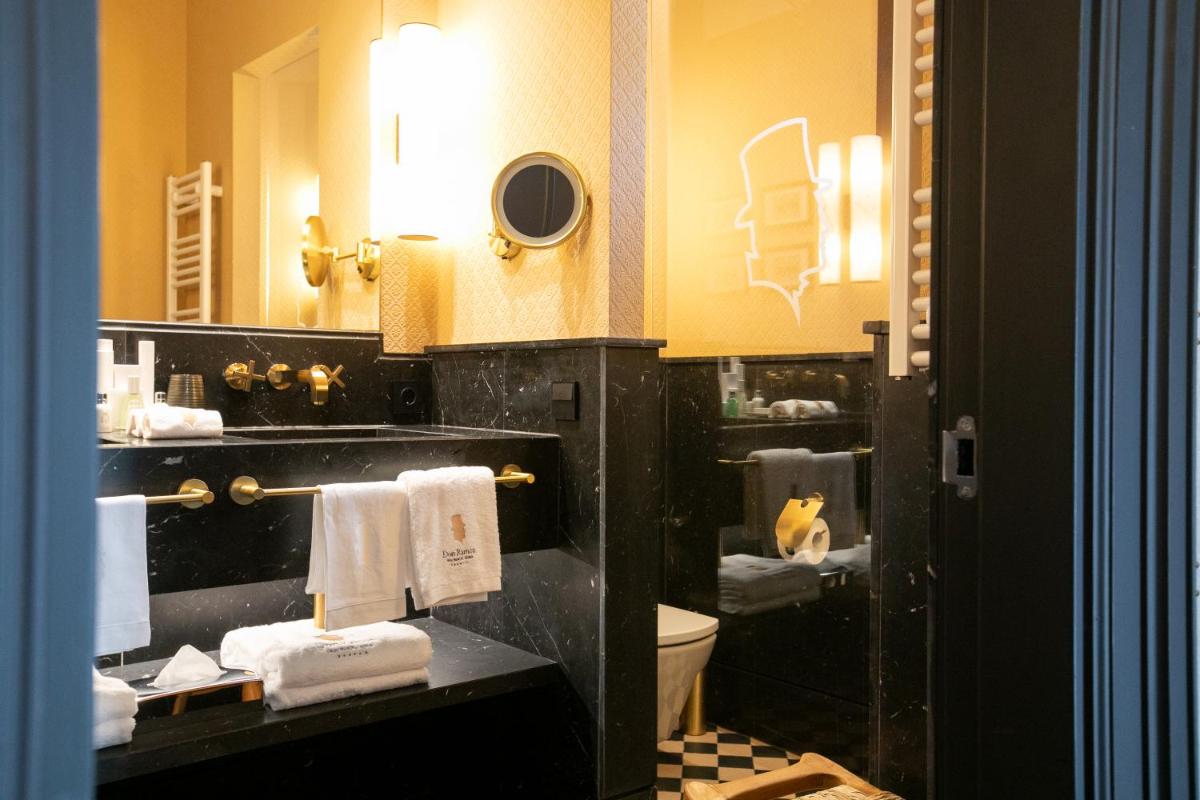Un baño de Hotel Casa Palacio Don Ramón