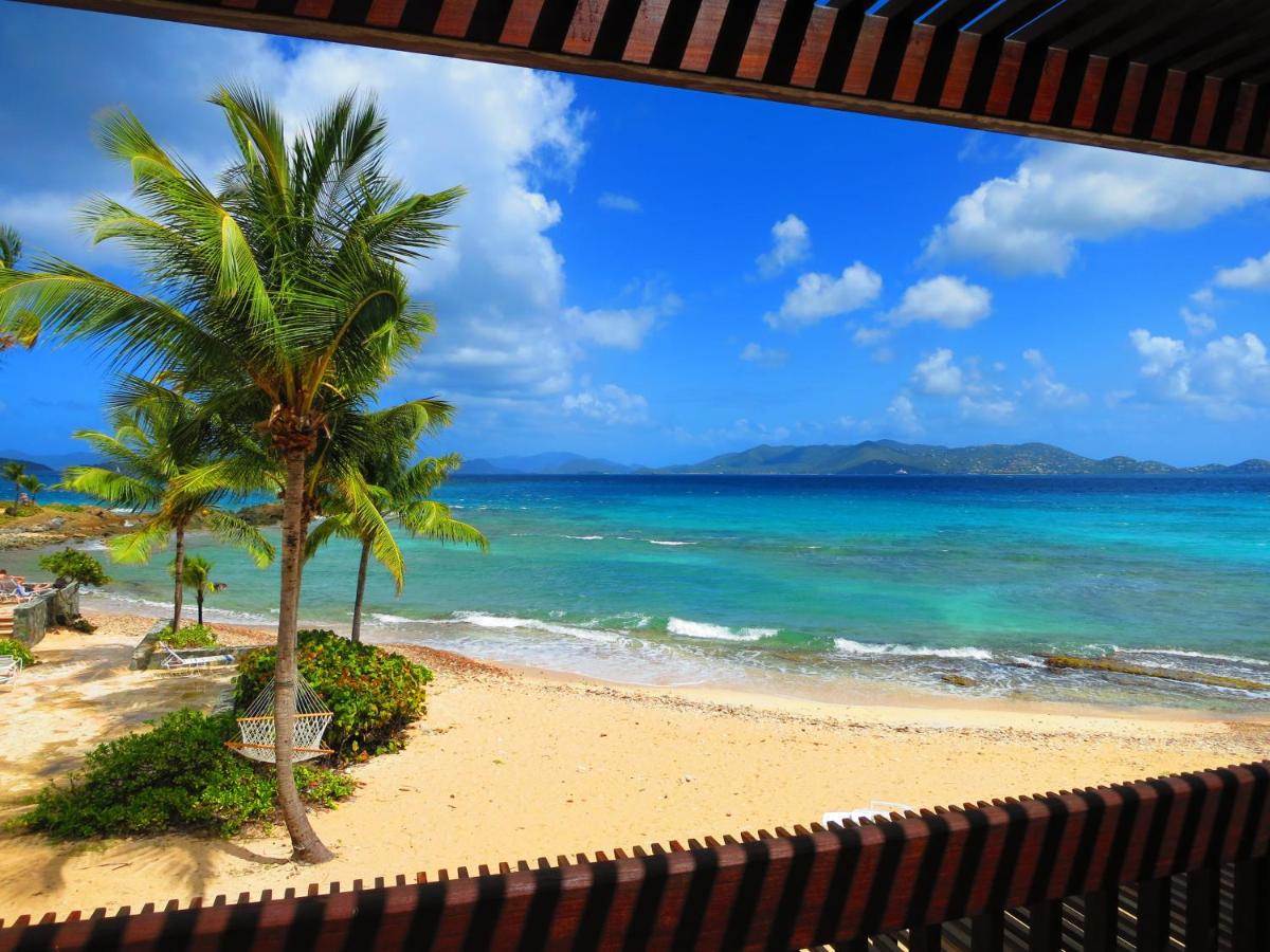 Luxury Beachfront King Suite on Sapphire Beach II - Housity