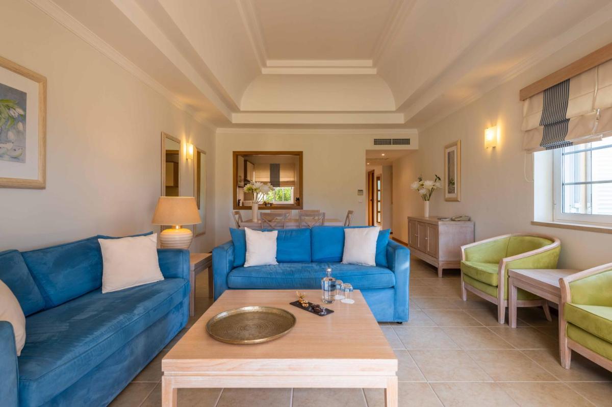Uma área de estar em Vale d'Oliveiras Quinta Resort & Spa