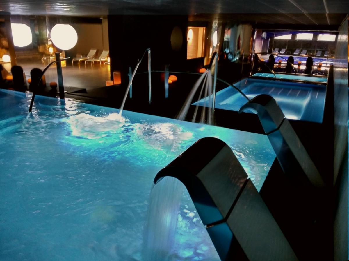 Piscina en o cerca de Montanyà