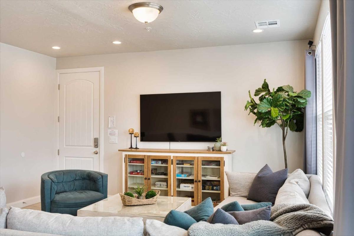 The Good Place townhouse - Housity