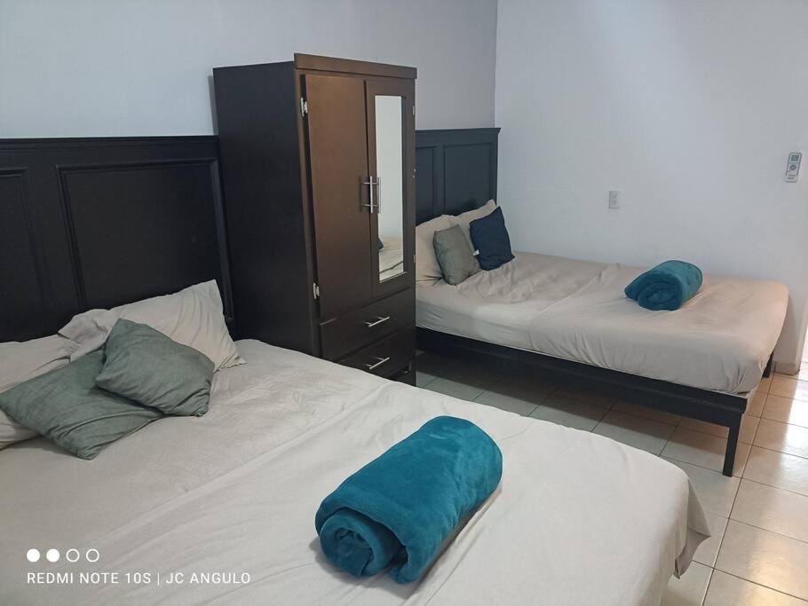 Depa sencillo, 10 min malecon - Housity